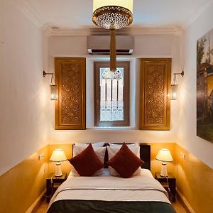 Chambre Standarde Lit Queen-Size